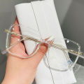 Retro Square Simple Anti-Blue Glasses with One Piece Nose Pads Non-Slip Flexible Temples for Plain Makeup Decorative Glasses. 