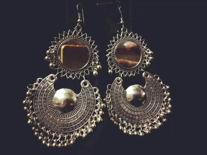 Antique%20mirror%20jhumkay%20-%20Image%204