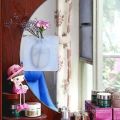 1 Piece Silicone Flower Vase Sticky Flower Vases Adhesive Wall Hanging Vase Removable Flower Pot Decoration for Refrigerator Glass Window Mirror Home Office Decor. 