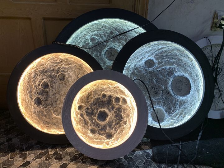 Premium%20Quality%203D%20Moon%20Light%20Wall%20Hanging%20Hand%20Made%20Art%20Moon%20Light%20%E2%80%8BDecorative%203D%20Moon%20Lamp%20%E2%80%9CThe%20Back%20of%20the%20Moon%E2%80%9D%20Lunar%20Wall%20Lamp,%20Modern%20Wall%20Sconce,%20Moon%20Night%20Light,%20Moon%20Lightning,%20Space-Themed%20Gifts/Decorative%20Moon%20Lamp,%20Textured%20Moon%20Painting%20Moon%20-%20Image%204