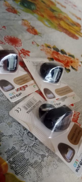 LED%20Finger%20Tasbeeh%20Counter%20%E2%80%93%20Digital%20Zikr%20Tally%20Ring%20with%20Reset%20&%20Backlight%20%E2%80%93%20Islamic%20Prayer%20Beads%20Clicker%20-%20Image%204