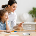 Transparent acrylic note board, small size, portable, simple. 