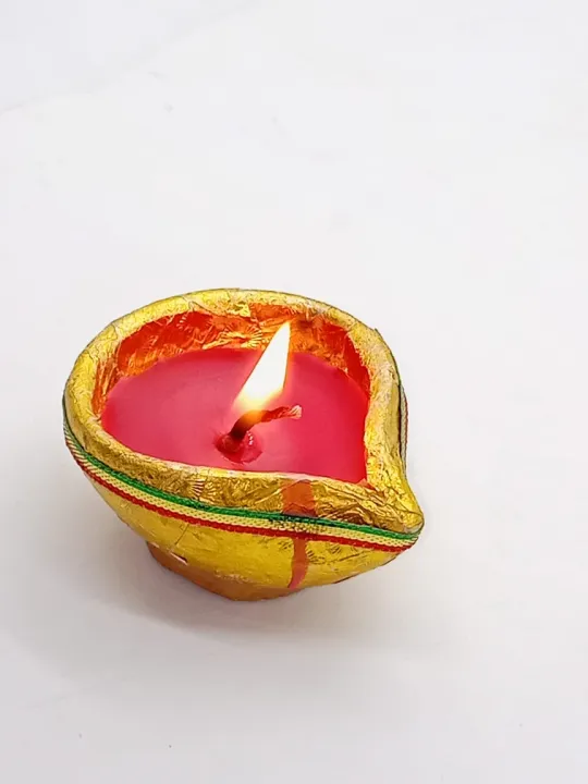 Diva%20Lamp%20Window%20Graphics,%206%20Pack%20Reusable%20&%20Non-Residue,%20Window%20Decals,%20Window%20Decorations,%20Window%20Stickers,%20Made%20in%20Pakistan%20-%20Image%202