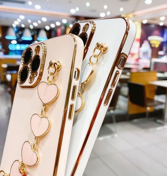 Tecno%20Spark%204%20Back%20Cover%20+%20Love%20Heart%20Bracelet%20Chain%20Luxury%206D%20Plating%20Soft%20Case%20Camera%20Lens%20Protection%20-Tecno%20Spark%204%20Girls%20Back%20Cover%20-%20Image%2010