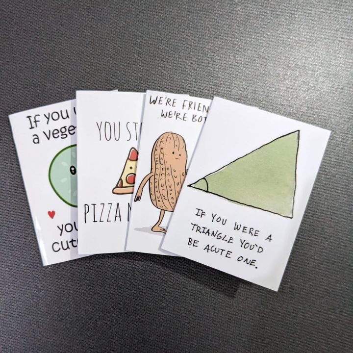 FRIENDS Mini cards of size 5cm x 7cm- Pack of 4 mini cards perfect for friends and loved ones