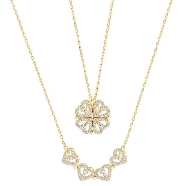 Lucky%20in%20Love%20%E2%80%93%20Four%20Leaf%20Clover%20Necklace%20for%20Women%20-%20Stainless%20Steel%20Jewellery%20-%20Image%208
