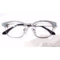 metal fancy  Frame for Eye sight very fancy  splanded  shape well looking  ladies  Designer frame. 