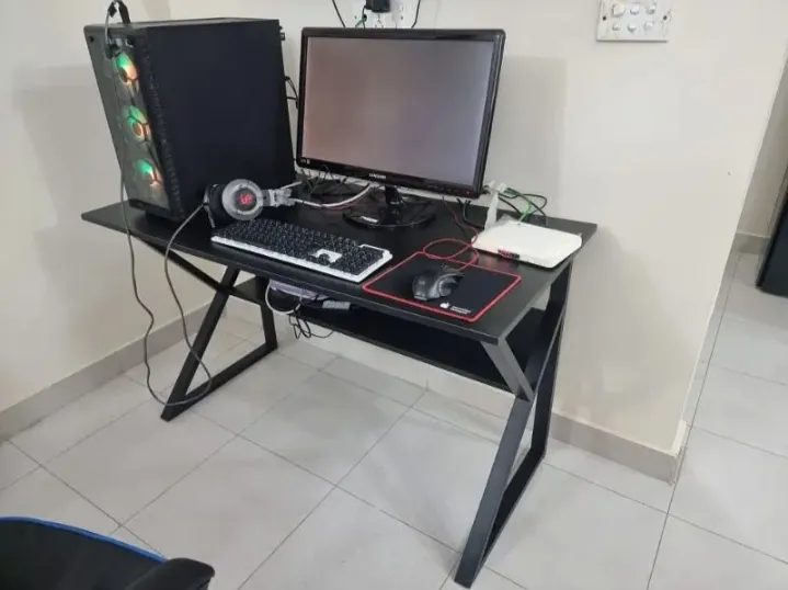 Gaming%20Table%20and%20Office%20Working%20Table,%20Study%20Table,%20Writing%20Table,%20Laptop%20Table,%20Computer%20Table,%20Best%20Suited%20for%20Home,%20Office%20and%20Living%20Room%20Furniture%20-%20Image%208