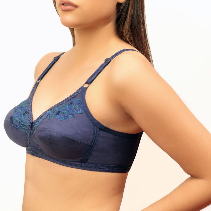 Bebelle,%20MAXClence,%20Bra%20for%20girls%20and%20women,%20Semi%20Formal%20Bra,%20Cross%20Over%20Bra,%20Navy%20Blue,%20B%20Cup%20-%20Image%203