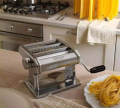 PASTA AND NOODLES MAKER MACHINE. 
