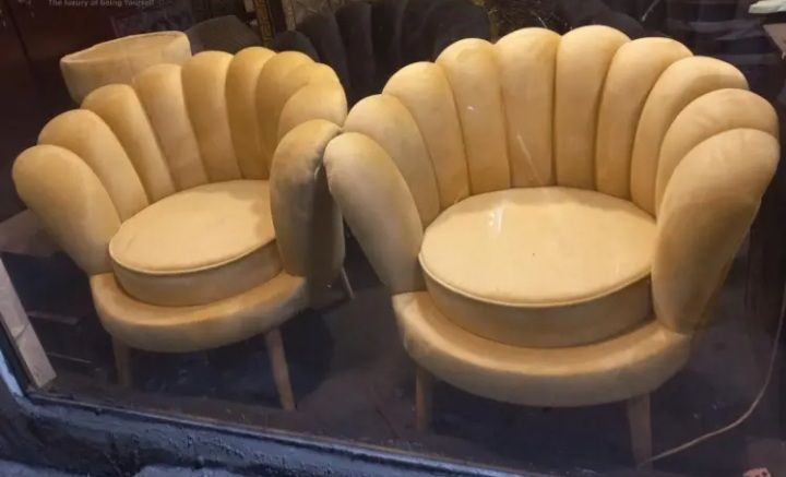 2%20Modern%20Sofa%20Flower%20Designe%20Two%20Seater%20Skin%20valvet%20Colour%20With%202%20cousion%20free%20%7BSpecial%20Offer%20available%7D%20-%20Image%202