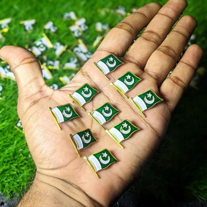 Pakistan Badges (6 Pcs) Pakistan Flag Metal Badge 14 August Badge Premium Quality Badges Azadi, Badges pakistan Badge In Very Cheap Price