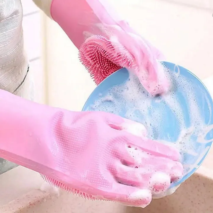 Magic%20Reusable%20Silicone%20Gloves%20with%20Wash%20Scrubber,%20Heat%20Resistant,%20for%20Cleaning,%20Household,%20kitchen,Dish%20Washing,%20bathroom%20,%20car,%20pet%201%20left%201%20right%20hand%20gloves%20pair%20(AL%20MAKKAH)%20-%20Image%202