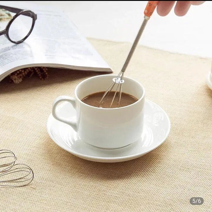 Manual%20Egg%20Mixer%20with%20Ceramic%20Handle%20Stainless%20Steel%20Mini%20Hand%20Whisk%20Beater%20Stirrer%20Small%20Blender%20Kitchen%20Cooking%20Tools%20-%20Image%202