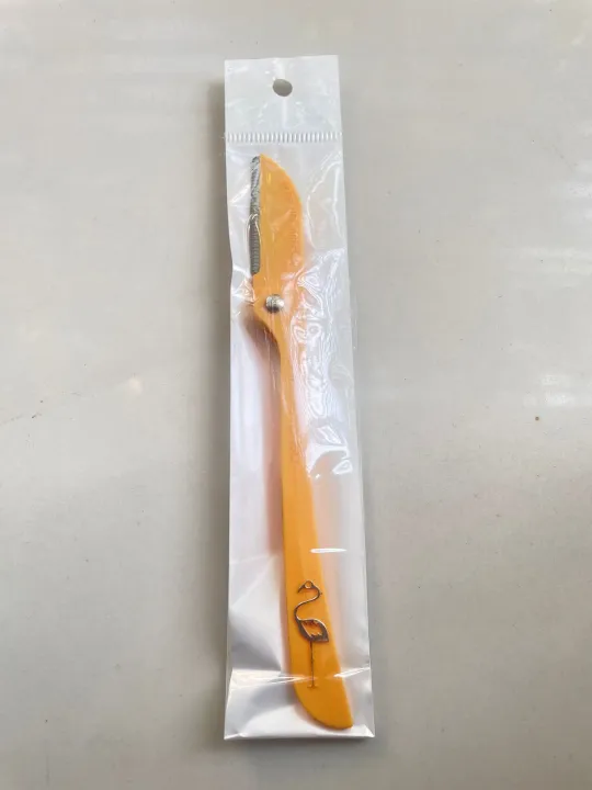 Flamingo%20Facial%20Hair%20Remover%20Razor:%20Gentle%20and%20Effective%20Hair%20Removal%20Pack%20Of%201%20Pcs%20-%20Image%206