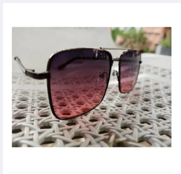 100% Pure Imported Quality Sunglasses Latest Design ( Lieght Weight)
