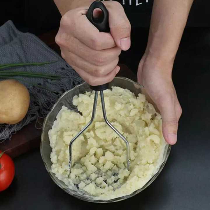 Stainless%20Steel%20Pusher/Potato%20Masher%20With%20Broad%20Mashing%20Plate%20For%20Smooth%20Mashed%20Potatoes%20Fruit%20Vegetable%20Tools%20Press%20Crusher%20-%20Image%203