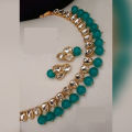 Choker Necklace with Earrings. 