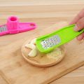 1/2PCs Multi Functional Ginger Garlic Grinding Slicer Mini Cutter Hand Press Grinding Crusher Chopper Kitchen Accessories. 