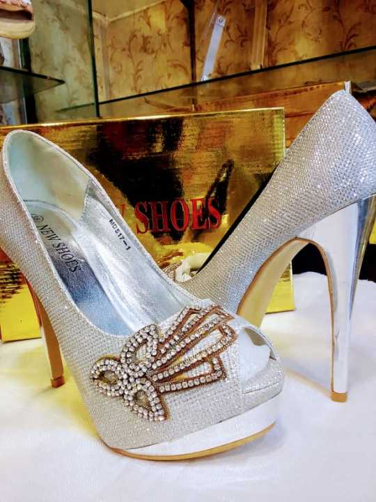 Women Fashion Mid Block Heels Sandal Casual Wear Weeding Heels