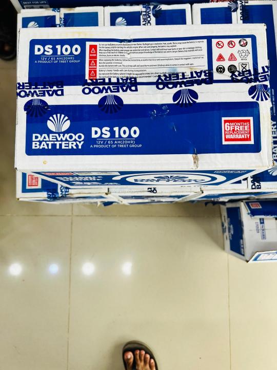 DS-100%20%E2%80%93%20battery,%20motor,%20automotive,%20car%20battery%20%E2%80%93%20Daewoo%20Deep%20Cycle%20Battery%20%E2%80%93%2065Ah%20Maintenance-Free%20Battery%20for%20UPS%20&%20Solar%20Systems%20%7C%20Long%20Backup%20%7C%206-Month%20Warranty%20-%20Image%202