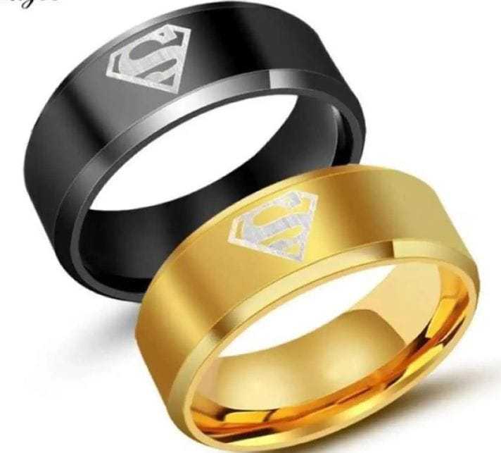Pack%20Of%202%20Rings%20Superman%20Logo%20Band%20Ring%20For%20Girls%20and%20Boys%20-%20Image%204