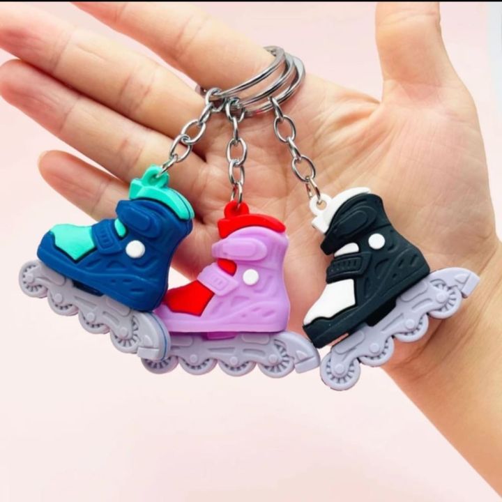1 Pcs Roller Skating Shoes Keychain Shoe Keyring