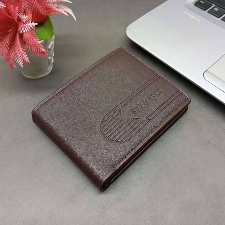 Premium%204%20in%201%20Leather%20Collection%20Gift%20Set%20for%20Men%20-%20Leather%20Wallet,%20Strap%20Watch,%20High-Quality%20Belt,%20Stylish%20Sunglasses%20with%20Premium%20Packing%20Box-%20Perfect%20Business%20Gift,%20Fashionable%20and%20Casual.%20-%20Image%205