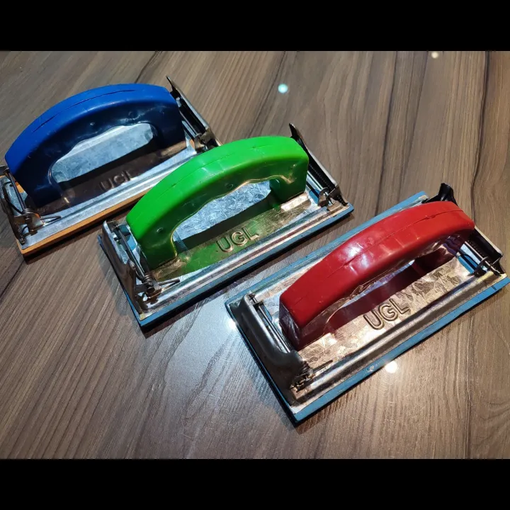 Sand%20Paper%20Holder%20-%20Hand%20Sander%20-%20Regmar%20Garmala%20-%20Image%203
