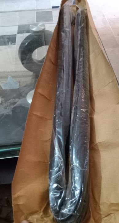 Suzuki%20mehran%20roof%20rubber%20(%20mehran%20ki%20chat%20ki%20rubber%20)%20roof%20strip%20rubber%20-%20Image%206