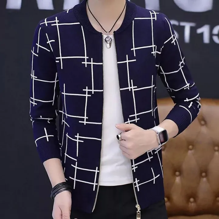 Blue%20Lining%20Printed%20Zipper%20Jacket:%20Elevate%20Your%20Outerwear%20Game%20with%20a%20Pop%20of%20Style%20front%20open,%20Premium%20quality%20-%20Image%203