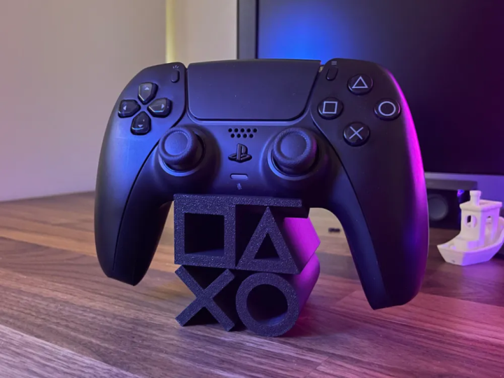 PlayStation Controller Stand (Single) – A Sleek and Convenient Display Holder for Your Ps4/Ps5 Controller