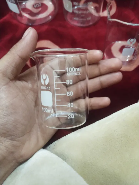 1%20pcs%20Glass%20Beaker%20100ml,%20250ml,%20500ml%201000ml%20Low%20Form%20Griffin,%20Borosilicate%203.3%20Glass,%20marking%20Scale,%20Graduated.%20Glass%20Beaker%201%20pcs%20High%20Quality,%20Laboratory%20use%20Random%20Company%20-%20Image%202