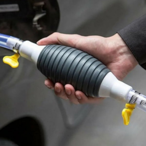 Liquid%20Fuel%20transfer%20Suction%20Pump%20with%20free%20pipe%20-%20Image%202