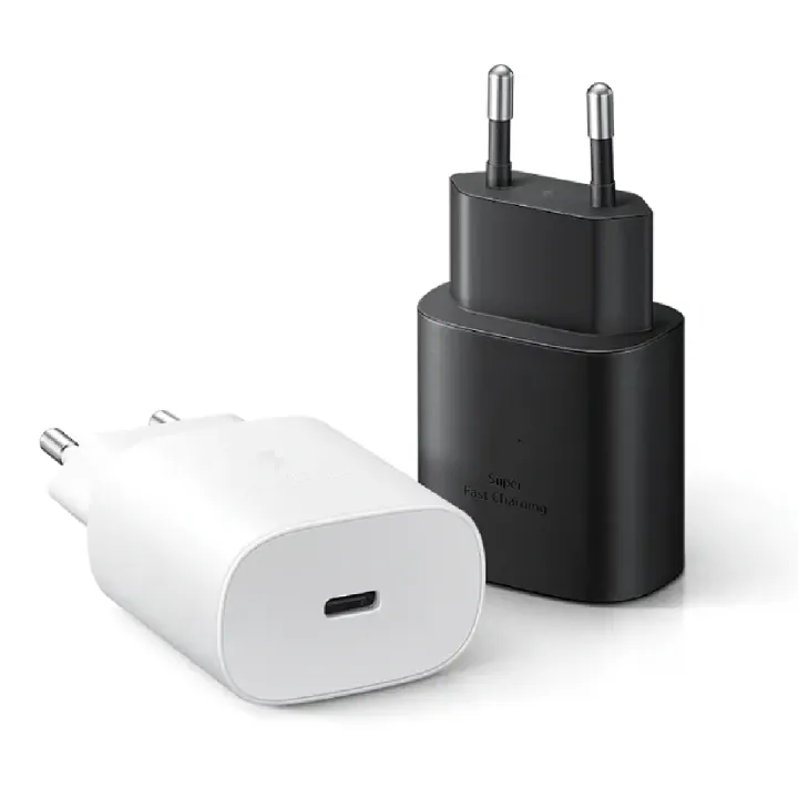 Samsung_25W%20Super%20Fast%20Charger%20With%20USB%20Type-C%20to%20Type-C%20Cable%20%7C%20PD%20Charger%20For%20all%20Mobile%20Phones%20and%20Samsung%20phones%20-%20Image%202