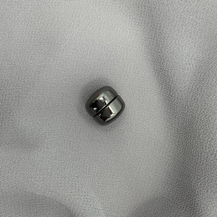 Hijab%20Magnets%20Hijab%20Magnetic%20Pins%20Commercial%20Strength%20Hijab%20Pins%20for%20Women%20Clothing%20Scarf%20-%20Image%203