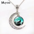 New Fshion Wolf And Moon Moon Pendant Cabochon Full Moon Wolf Long Chain Cresent Moon Necklace Jewelry. 