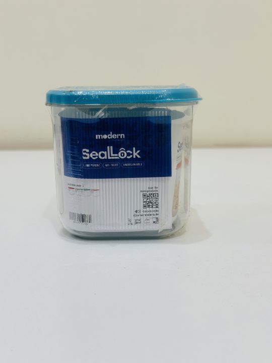 Seal%20Lock%20Crystal%20Airtight%20Jar%20with%20Colored%20Lid%20Premium%20Airtight%20Jar%20750ml%20Storage%20Organizer%20Moisture-Proof%20Storage%20Jar%20for%20Spices,%20Dry%20Fruits%20&%20Snacks%20-%20Image%206
