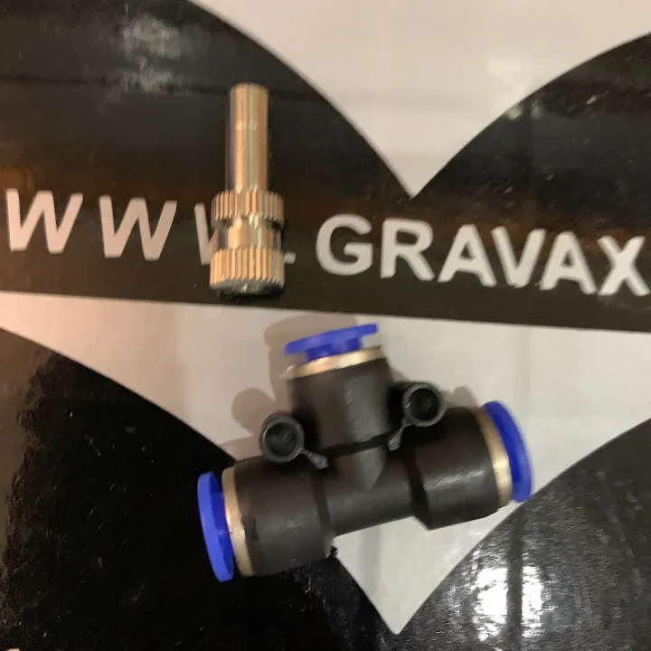 Atomizing%20Mist%20Nozzles%206mm%20Quick%20Slip%20lock%20Connector%20Humidify%20Watering%20Sprayer%200.1mm-0.6mm%20Misting%20Cooling%20System%206mm%208mm%2010mm%20-%20Image%204