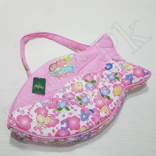 Stylish%20Soft%20Baby%20Diaper%20Bag%20In%20Amazing%20Fish%20Character%20-%20Image%202