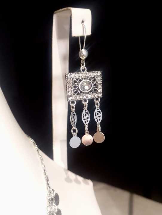 Silver%20Long%20Mala%20Set%20with%20Dangling%20Coins%20%E2%80%93%20Ethnic%20Traditional%20Jewelry%20-%20Image%208