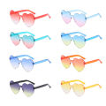 2023Transparent Jelly Gradient Color Love Sun Glasses Men and Women Peach Heart Sunglasses European and American Heart-Shaped One-Piece Sunglasses. 