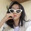 Cat Eye Triangle Frame Sunglasses for Women & Men| Vintage Small Retro Sunglasses. 