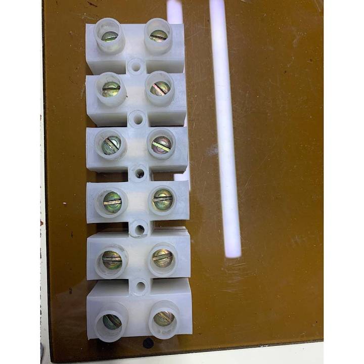 PVC CONNECTOR STIP 200AMP 6 pole