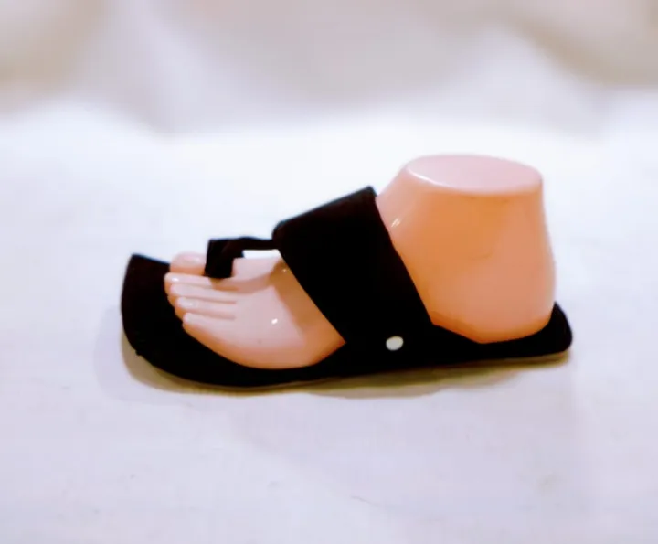 Black%20Velvet%20Kolapuri%20Chappal%20For%20Mens%20Kp-GEKP111%20-%20Image%208