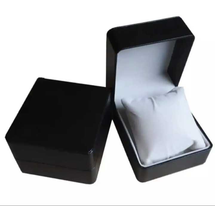 Leather%20Watch%20Box%20Watch%20Box%20For%20Gift%20Watch%20Random%20Color%20Box%20-%20Image%204