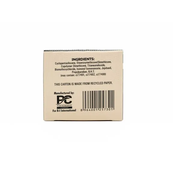 Matte%20Mousse%20Foundation%20-%20Image%203