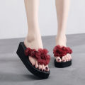 6cm summer new fashion jacket, thick-soled sandals, seaside beach anti-slip flower wedge flip-flops, non-slip wear-resistant and slippers, thong women's high-heeled sandals. 