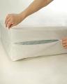 Waterproof Single Bed Mattress Protector. 