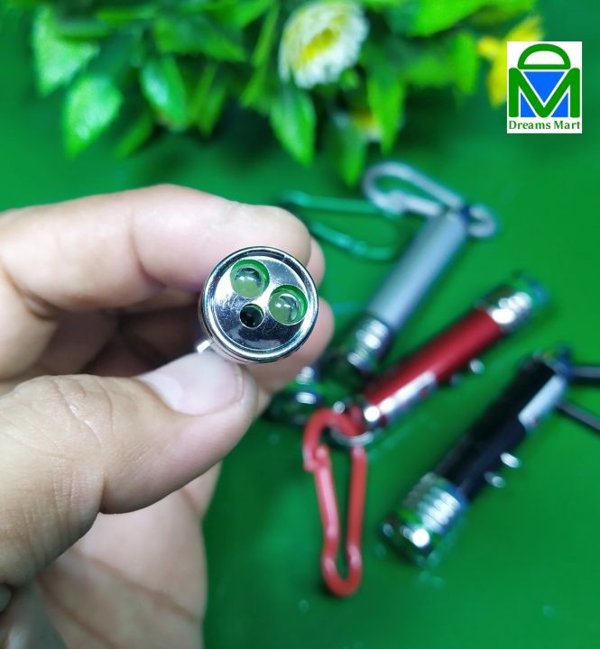 DreamsMart%20Laser%20Light%203%20Modes%20Stable%20White%20Blinking%20White%20and%20Red%20Laser%20Light%20with%203x%20LR44%20Cells%20Plastic%20Material%20-%20Image%206